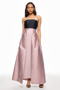Vivienne Walk Thru Gown