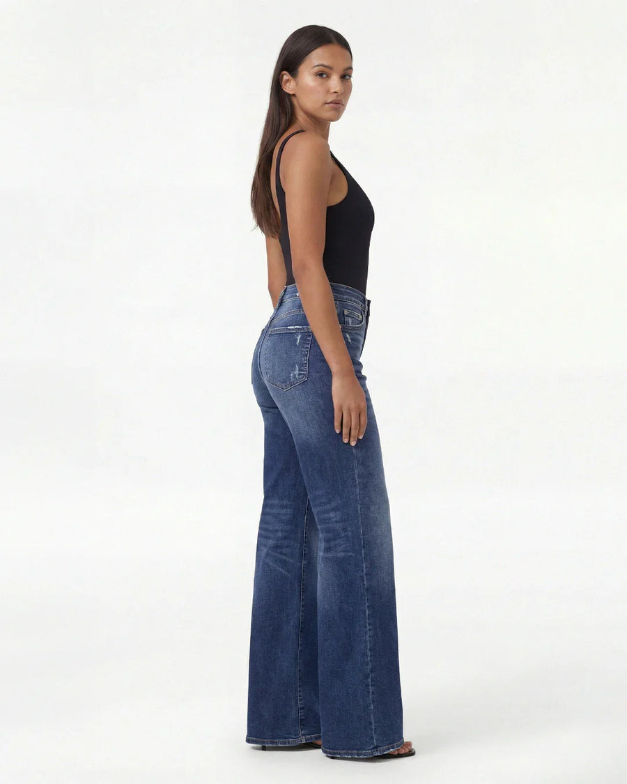 Linnea – Mid Rise BBL Wide Leg Jeans