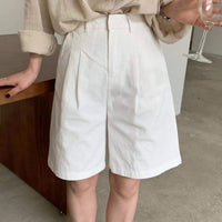 Clara High-Waisted Straight Linen Shorts