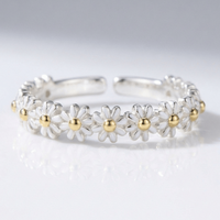 DAISY CLUSTER BAND RING - (ADJUSTABLE)