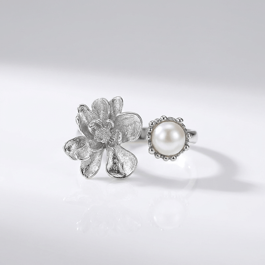 SILVER PEARL BEADED RING
