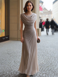 Victoria – Ruched Elegant Maxi Dress