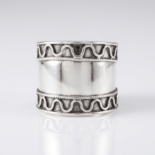 SILVER SHELL STRIPE RING