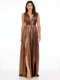 Dress The Population Dress The Population Jaclyn Metallic Gown Color: