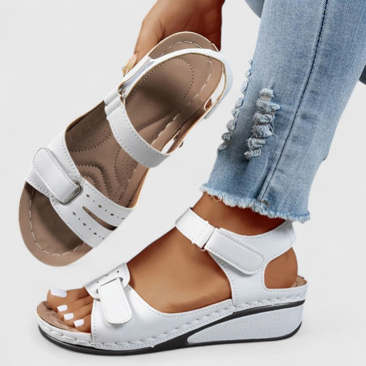 Emarise | Orthopedic Sandals White