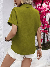 Carly – Relaxed Short Sleeve Button Blouse