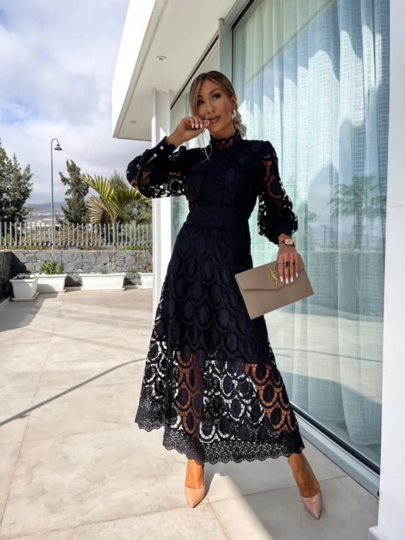 Eira - Romantic Lace Dress