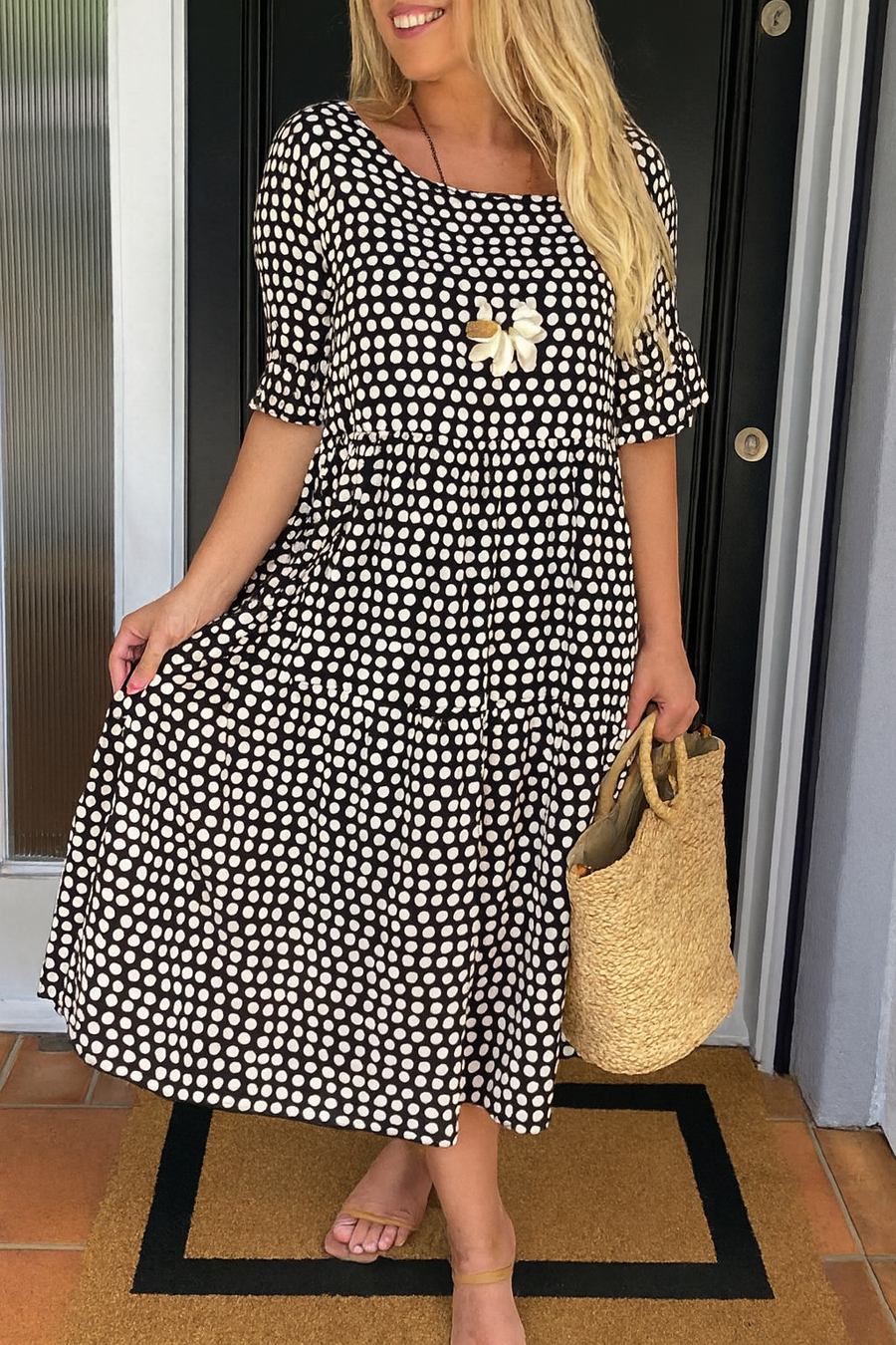 Loren – Short-Sleeve Midi Dress