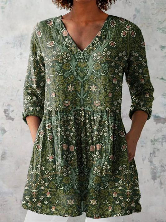 Soraya - Long Blouse with V-Neck