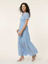 Effy – V-Neck Short Sleeve Tiered Midi Dress
