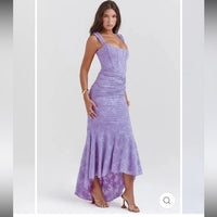 Elegant Lavender Evening Gown Color: Purple Size: M
