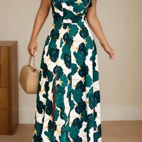 Elegant Blue Green Leaf Print Maxi Dress Color: Blue White Size: