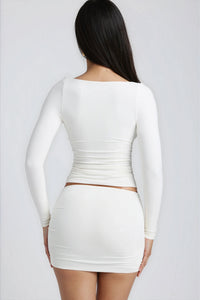 CALI CONTOUR V-NECK TOP
