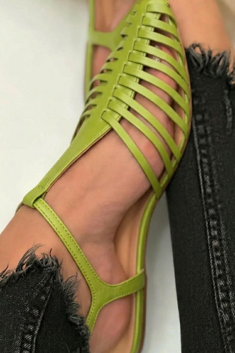 Tabitha – Pointed-Toe T-Bar Cut-Out Sandals