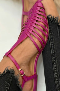 Tabitha – Pointed-Toe T-Bar Cut-Out Sandals