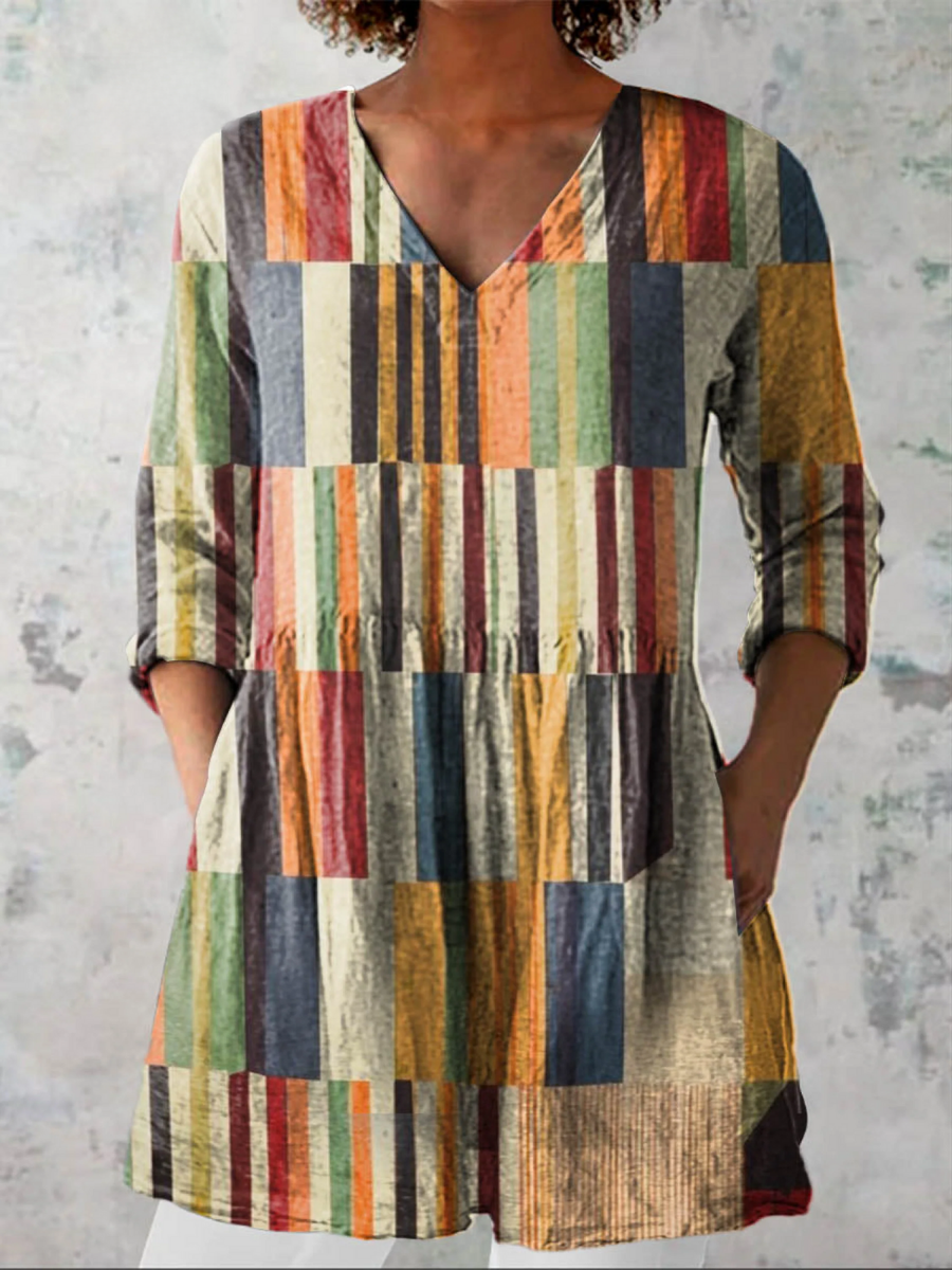Wendy – Long Blouse with Statement Pattern