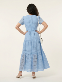 Effy – V-Neck Short Sleeve Tiered Midi Dress