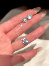 Rose-Cut Blue D Necklace