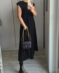 Ida™ – Pleated Maxi Dress