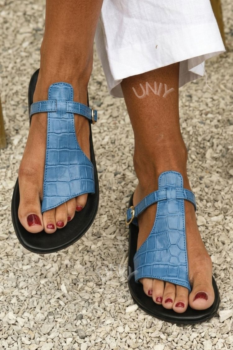 Klara – Croc-Effect Toe-Post Sandals with Buckle Strap