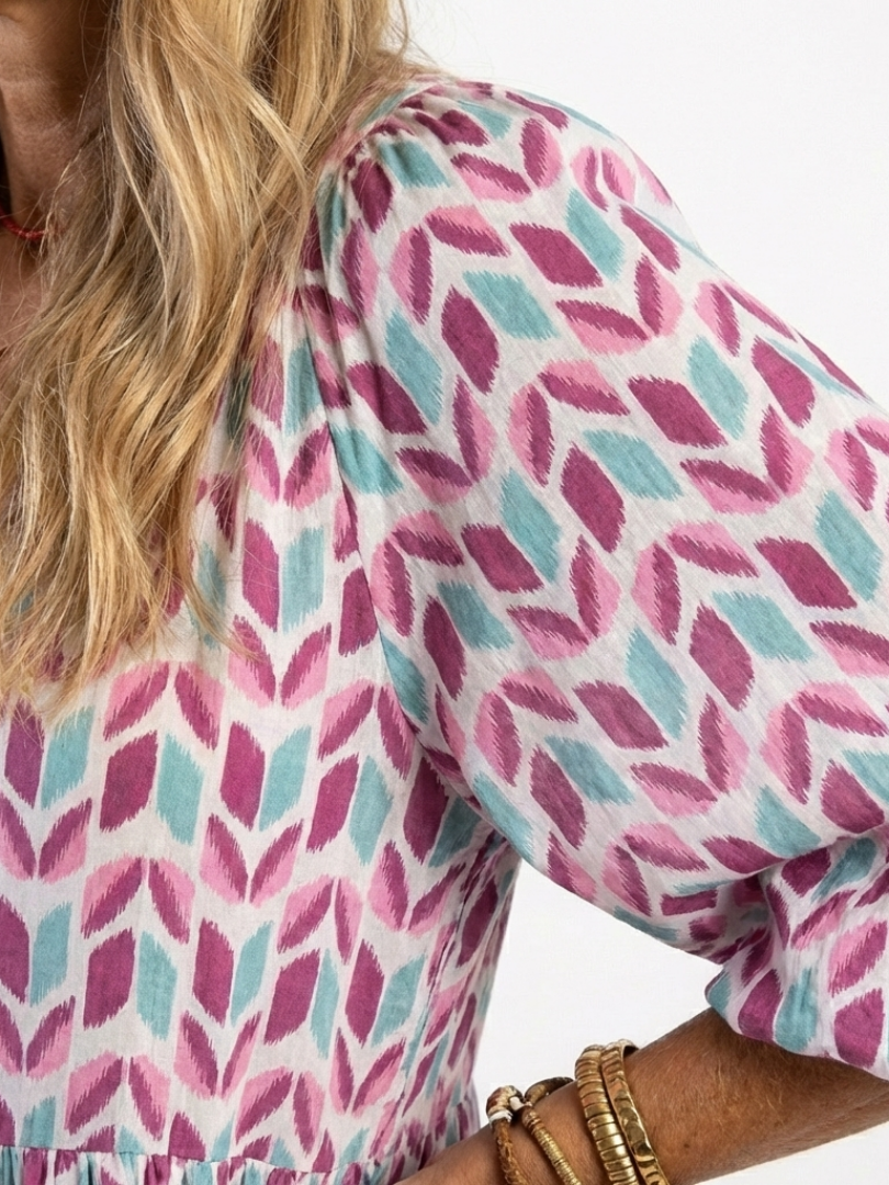 Clementine – Geometric Print Long Sleeve Tiered Midi Dress