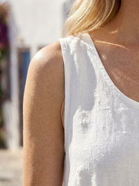 Kenza - Sleeveless Round Neck Relaxed Midi Dress