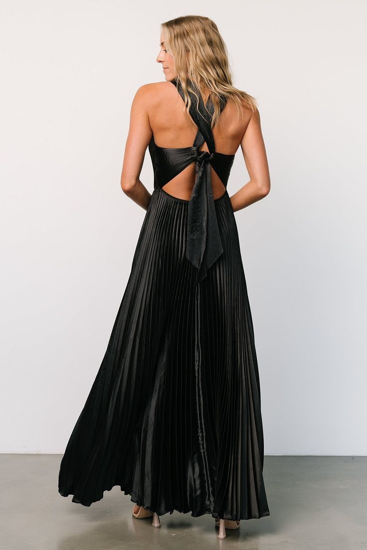 Sandra Pleated Maxi Dress Black