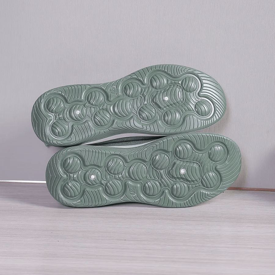 Alouette – Slip-On Shoes