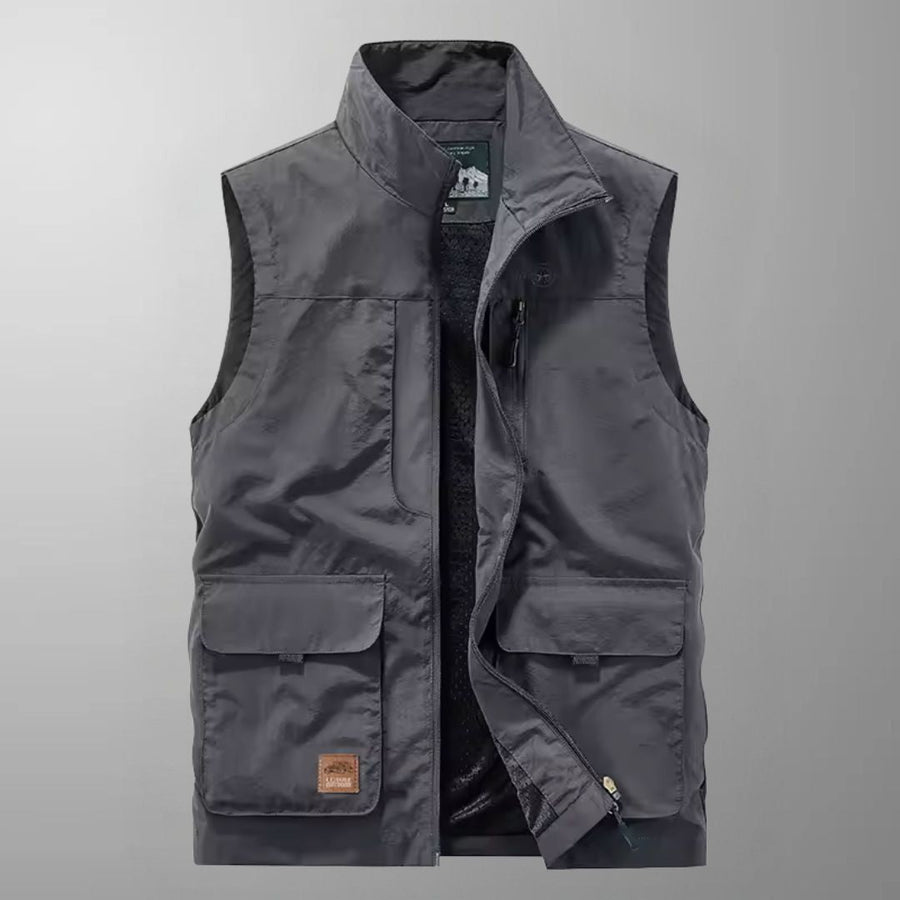 James - Multi-Pocket Breathable Outdoor Cargo Gilet