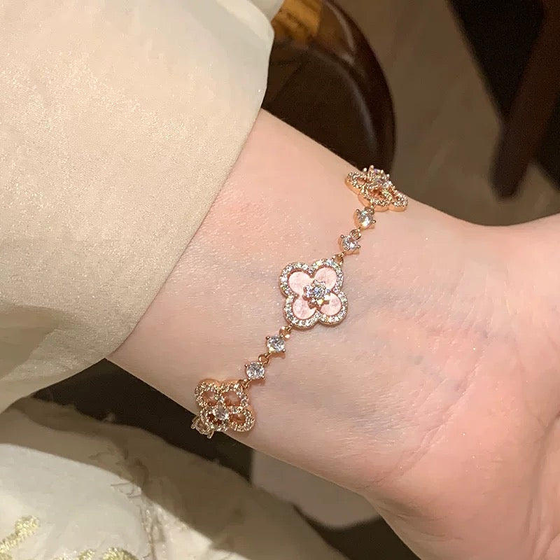 Cleef Bracelet Collection