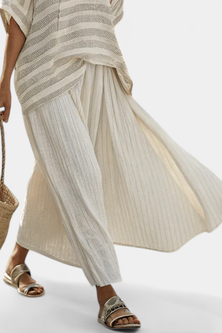Georgina – Natural Bamboo Striped Top and Flowing Linen Trousers