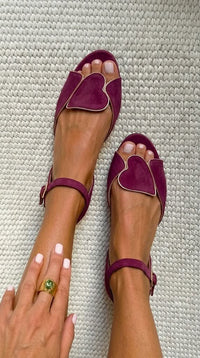 Minnie – Pink Heart Detail Open-Toe Ankle Strap Sandals