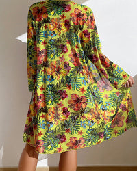 Queniva - Three-Piece Bikini with Floral Skirt