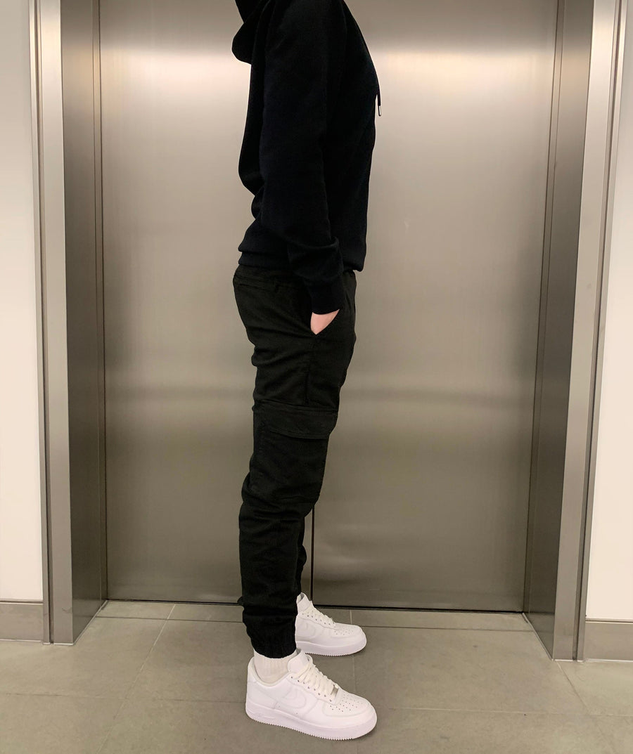 Crispin – Jogger-Cut Cargo Pants