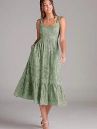 Dress Alissa Color: Green Size: A14