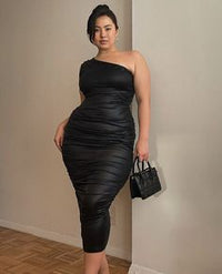 30+ Classy & Elegant Plus Size Dress For Party