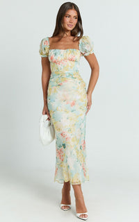 Debina Maxi Dress Sweetheart Neckline Short Sleeve Dress In Yellow