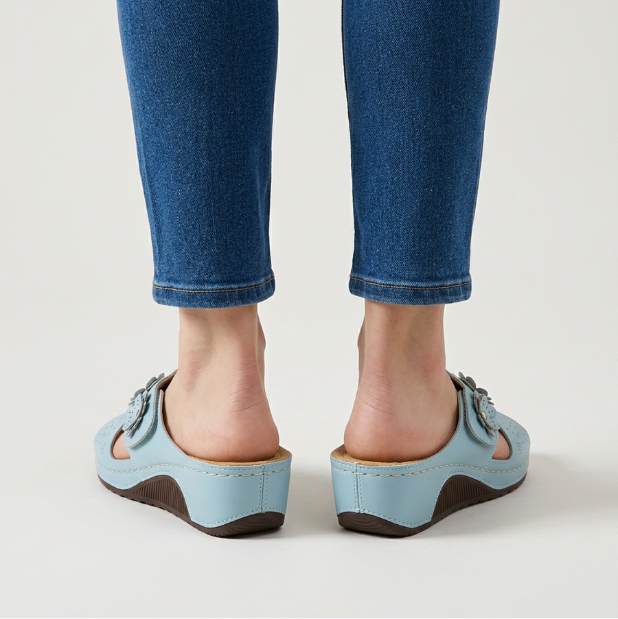 Cordelia - Cushioned Platform Slippers