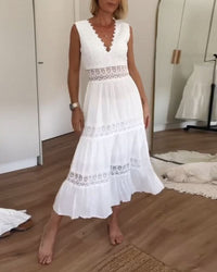 Aubrey - Lace V-Neck Maxi Dress