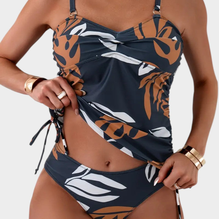 Yvaine - Bikini with Tropical Leaf Print