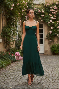 Exquisite Retro Inspired A Line Maxi Dress Featuring A Stylish Halter