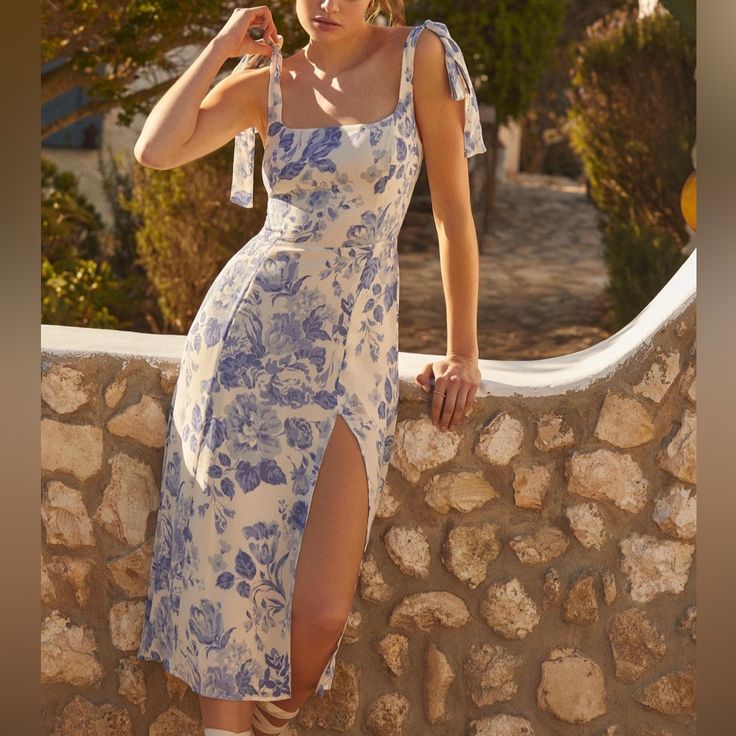 Dress Twilight Dress In Lucerne Size 0 Color: Purple White Size: 0
