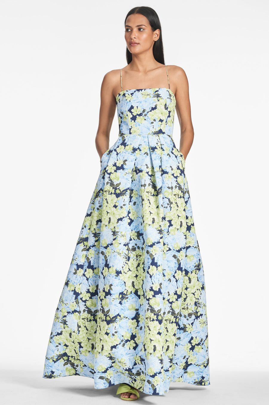 BEAU GOWN - GARDEN CLUB