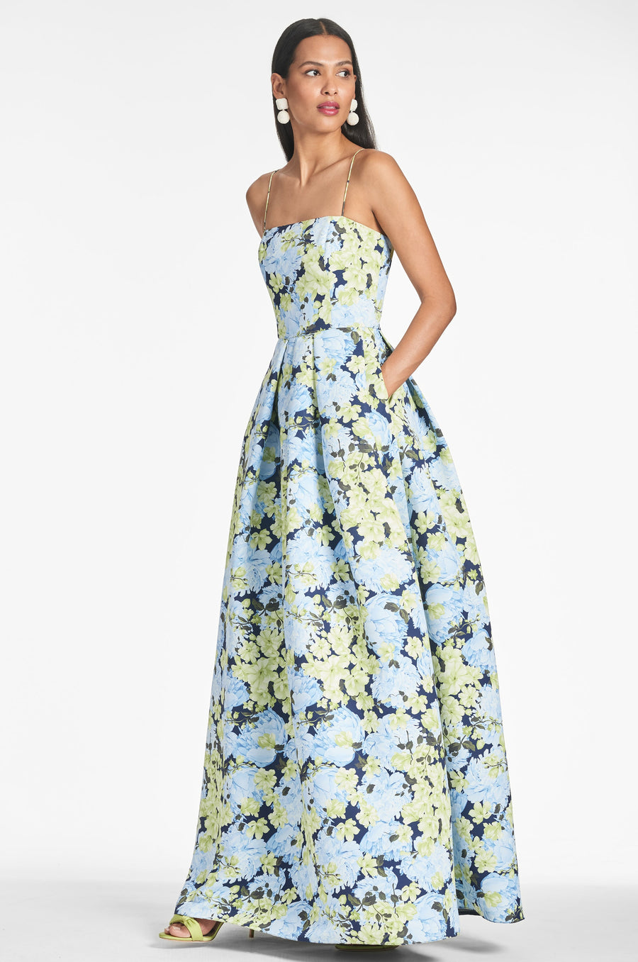 BEAU GOWN - GARDEN CLUB