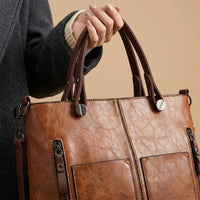 Astoria – Iconic Crossbody Handbag