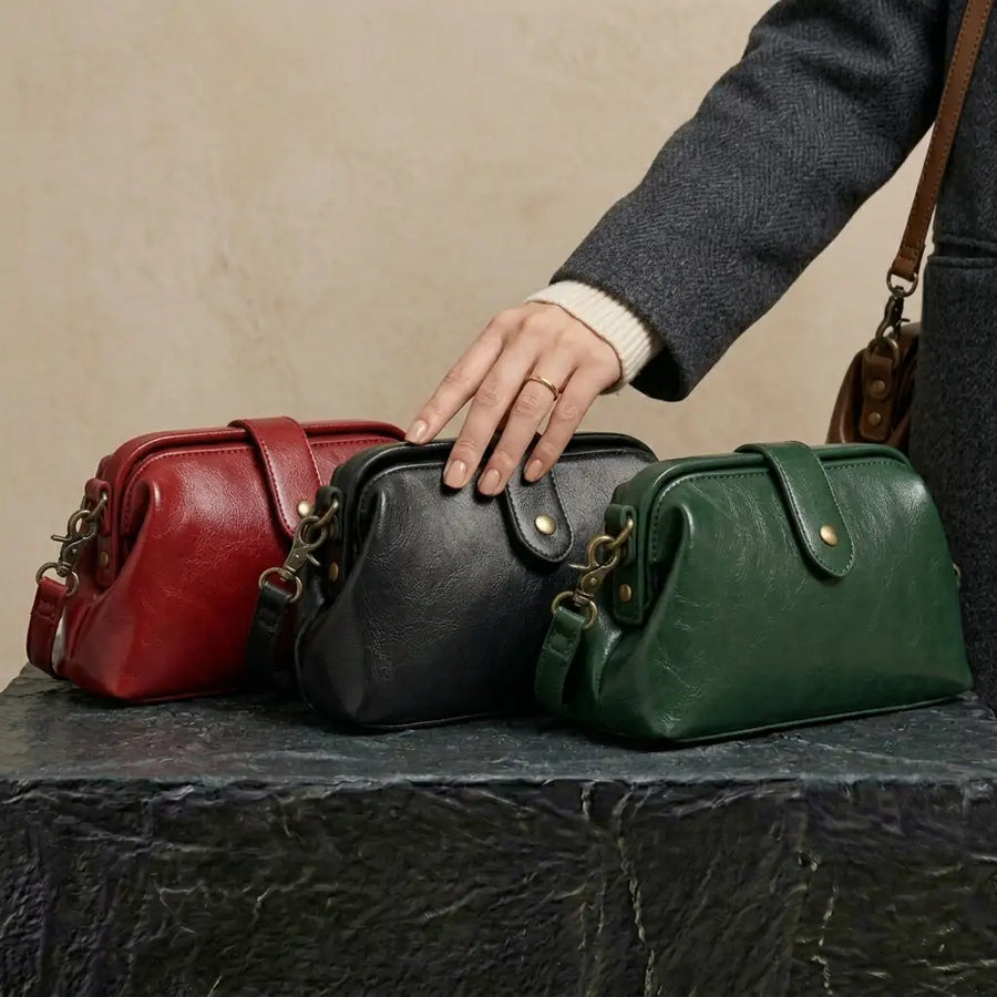 Alina – Vintage Red Handbag