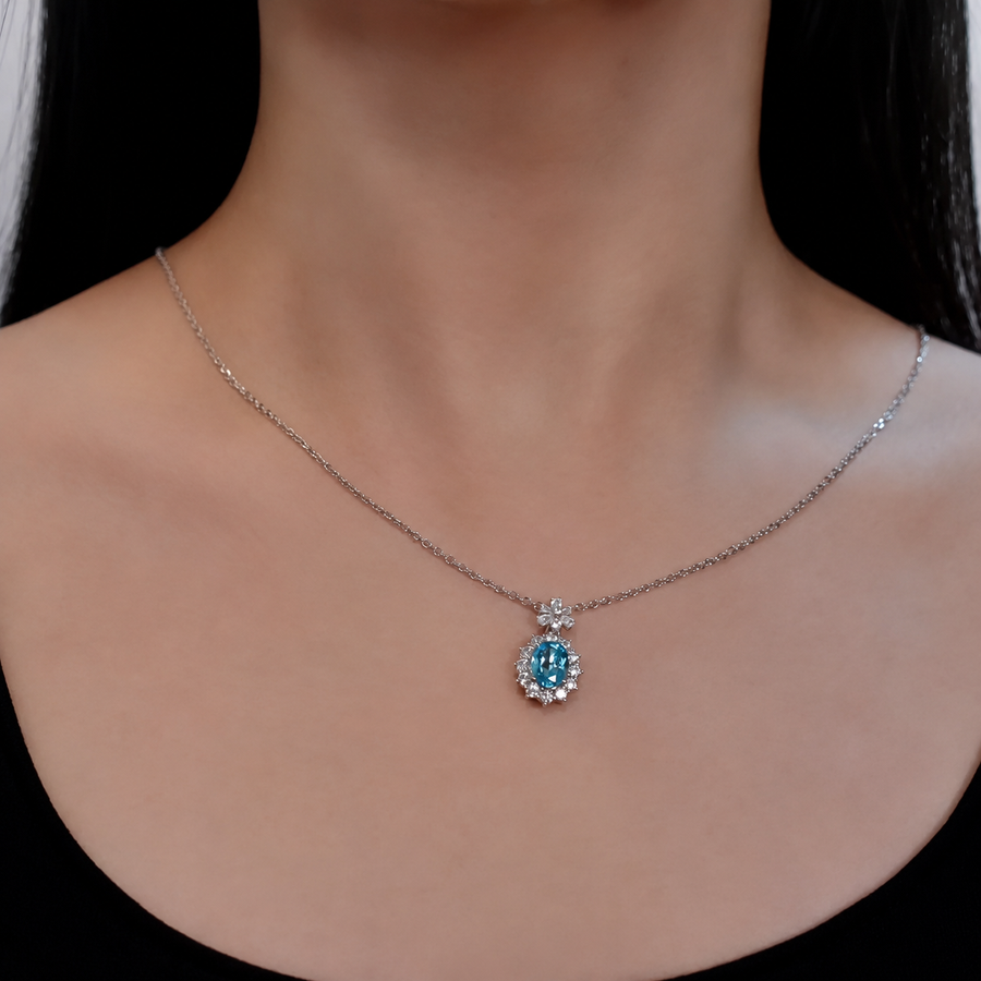 Aquamarine D Necklace