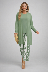 Aeris – Elegant Three-Piece Set