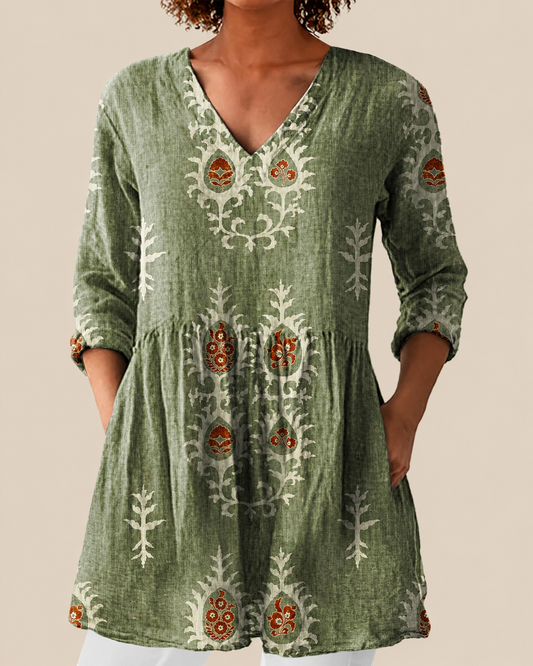 Daniela – Long Blouse with Statement Pattern