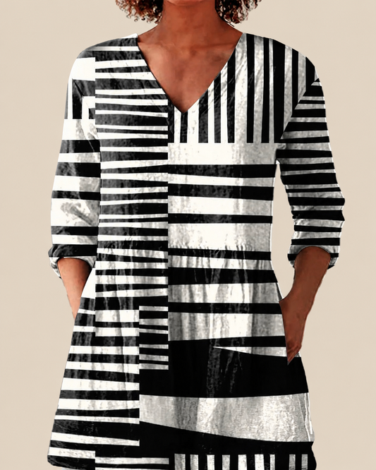 Nellie – Long Blouse with Statement Pattern